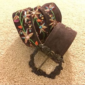 Handmade embroidery belt